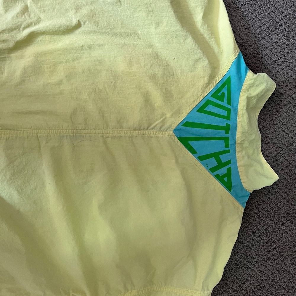 Gotcha windbreaker - vintage